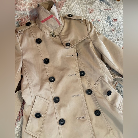Authentic Burberry Toddler Trench Coat - The Mini Wiltshire 4T England - Picture 10 of 14